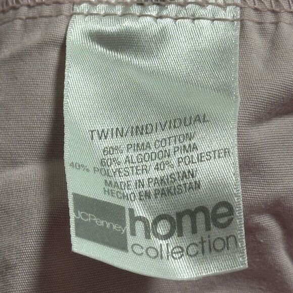 JCPENNEY HOME TWIN SHEET - Picture 3 of 3
